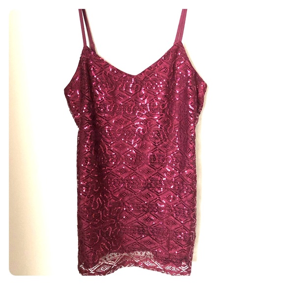 Vanity Tops - Maroon sparkly lace top